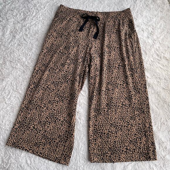 Lands' End wide leg crop animal print pajama pants leopard cheetah cropped M - Picture 11 of 17
